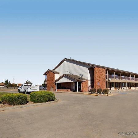Americas Best Value Inn - Гарден-Сіті Екстер'єр фото