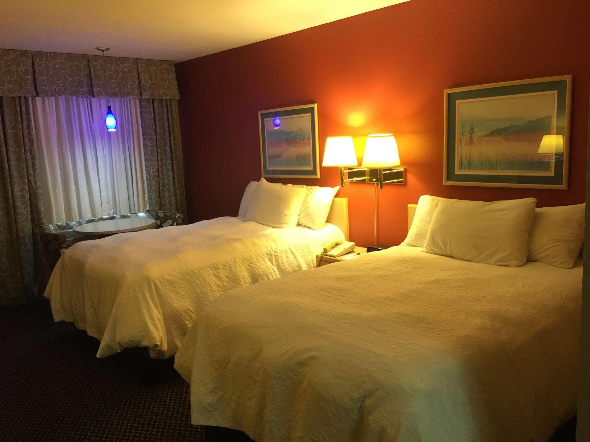 Americas Best Value Inn - Гарден-Сіті Екстер'єр фото